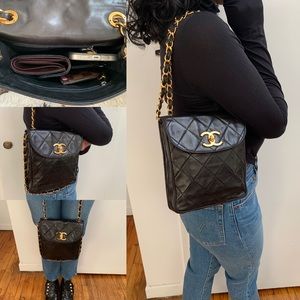 CHANEL vintage 24k gold black lamb crossbody bag!
